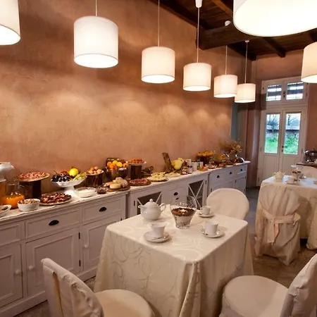 Hotel Morimondo فندق Morimondo