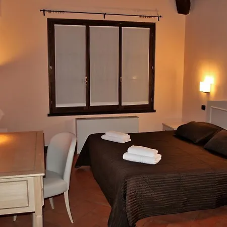 Hotel Morimondo Otel